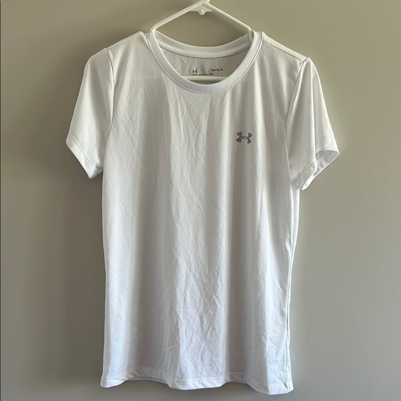 Under Armour White Short Sleeve Tee Casual Shirt Heatgear Size Medium - Picture 1 of 3